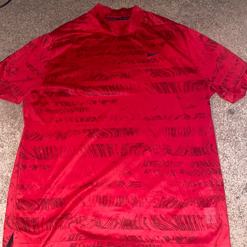 Nike dri fit Golf Tiger woods shirt